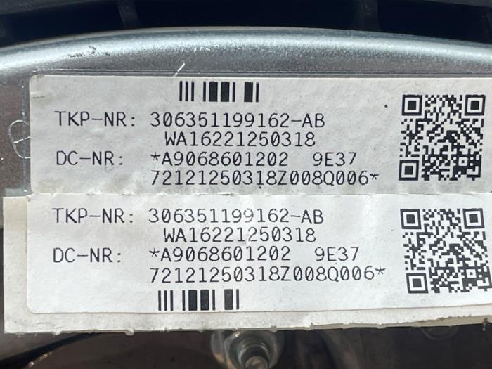 Left airbag (steering wheel) Mercedes Sprinter