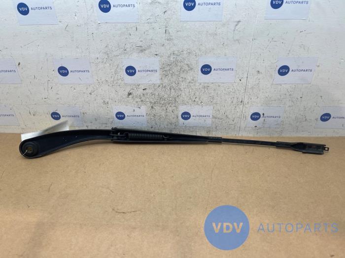 Front wiper arm Mercedes B-Klasse
