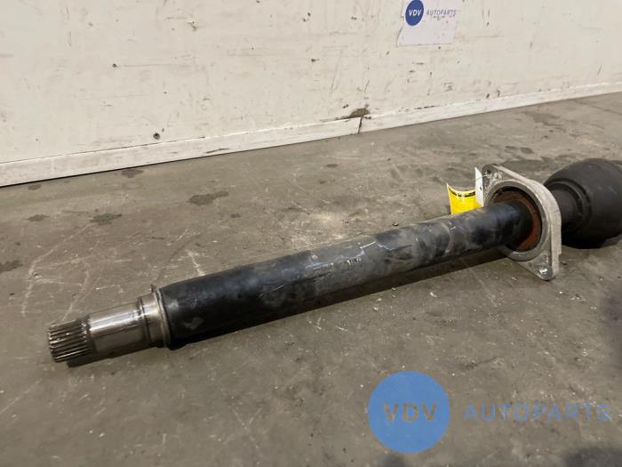 Os napedowa prawy przód Mercedes B-Klasse