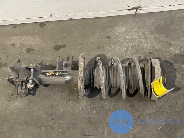 Fronts shock absorber, left Mercedes B-Klasse