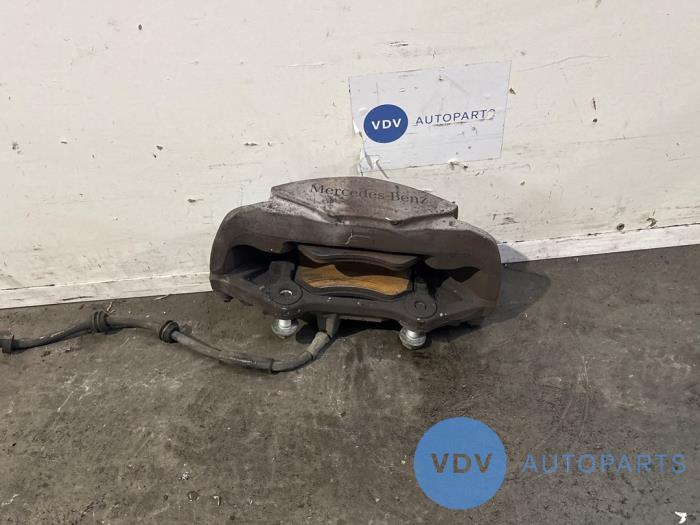 Bremszange links vorne Mercedes C-Klasse