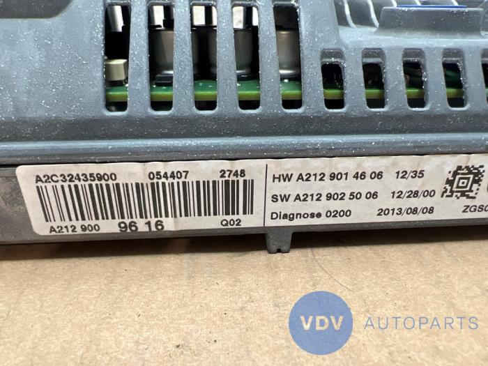 Affichage navigation Mercedes E-Klasse