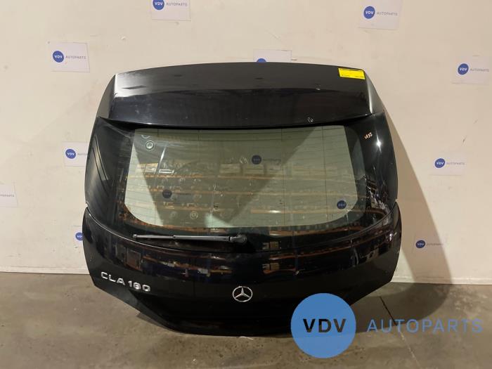 Tailgate Mercedes CLA