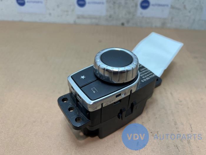 On-board computer controller Mercedes CLA