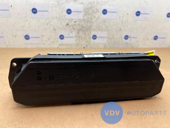 Knie airbag Mercedes C-Klasse