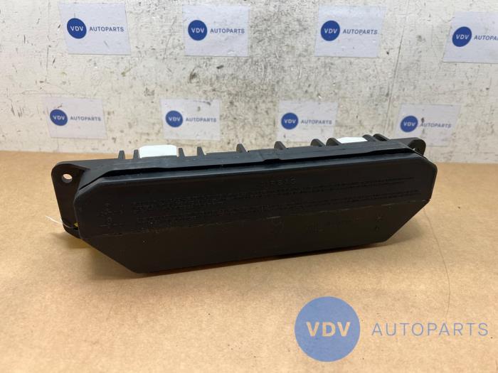 Knie airbag Mercedes C-Klasse