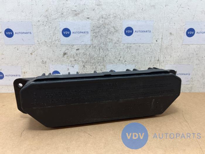 Knie airbag Mercedes C-Klasse