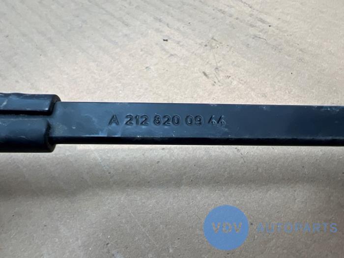 Scheibenwischerarm vorne Mercedes E-Klasse