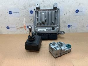 Gebruikte Kontaktslot + computer Mercedes E Estate (S212) E-200 CDI 16V BlueEfficiency,BlueTEC Prijs € 151,25 Inclusief btw aangeboden door Autoparts Van De Velde