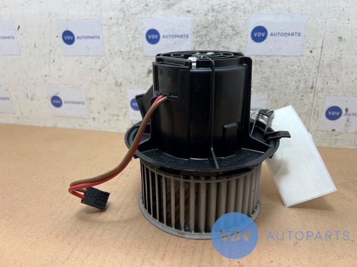 Heating and ventilation fan motor Mercedes E-Klasse
