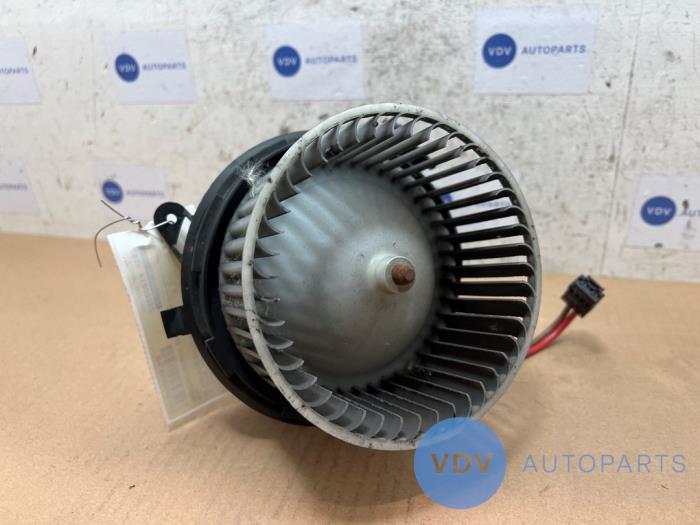 Moteur de ventilation chauffage Mercedes E-Klasse