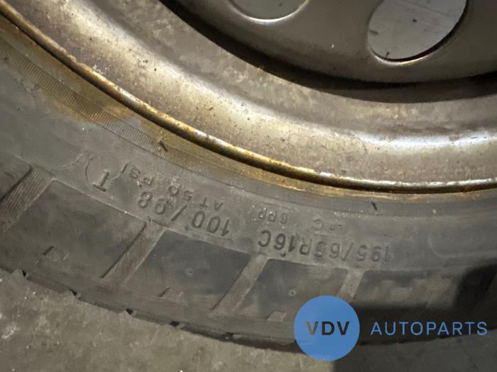 Reserverad Mercedes Vito