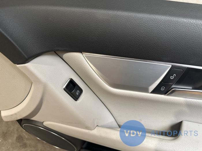 Türverkleidung 4-türig rechts vorne Mercedes C-Klasse