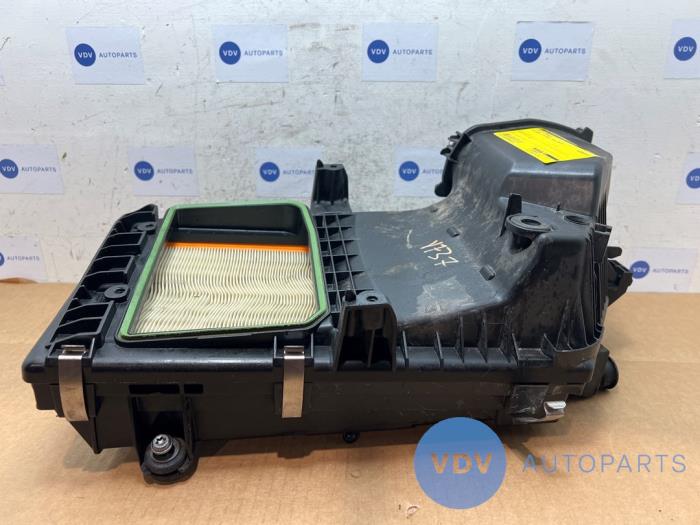 Boîtier filtre à air Mercedes E-Klasse