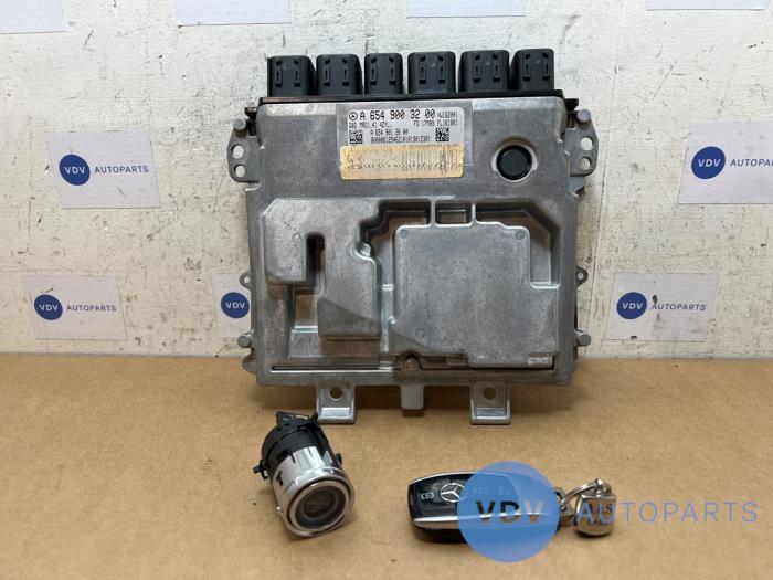 Ignition lock + computer Mercedes E-Klasse