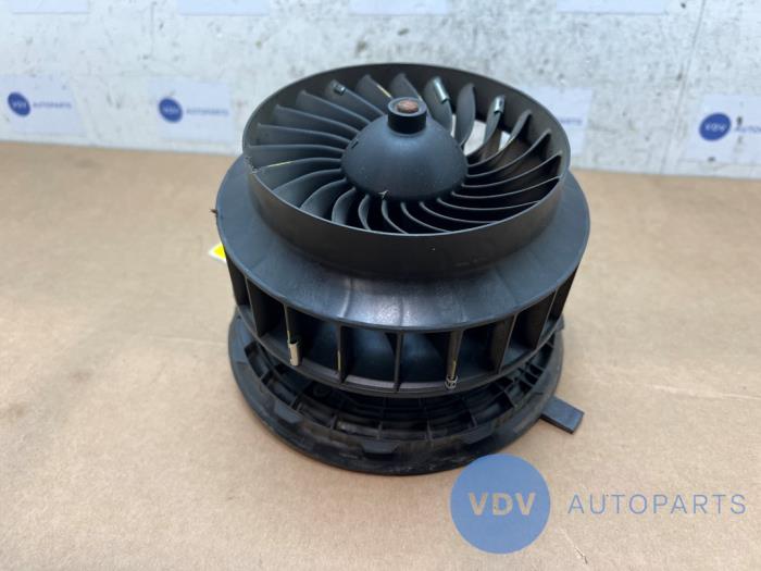Heating and ventilation fan motor Mercedes E-Klasse