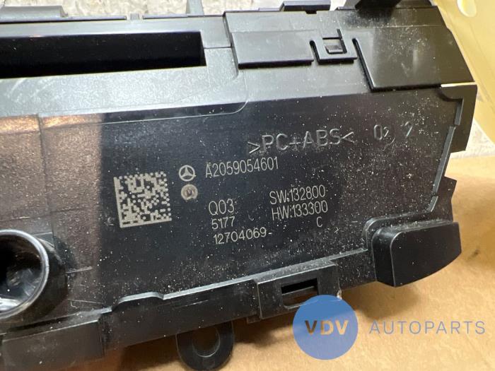 Commande ordinateur de bord Mercedes C-Klasse