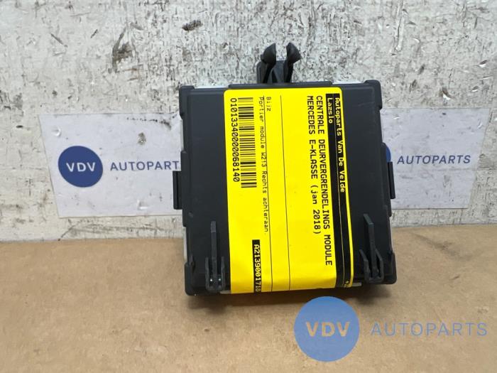 Módulo de cierre centralizado Mercedes E-Klasse