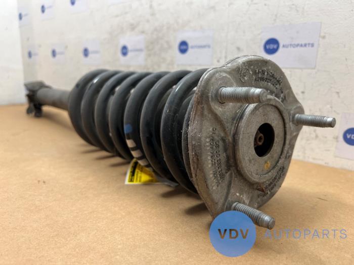 Fronts shock absorber, left Mercedes E-Klasse