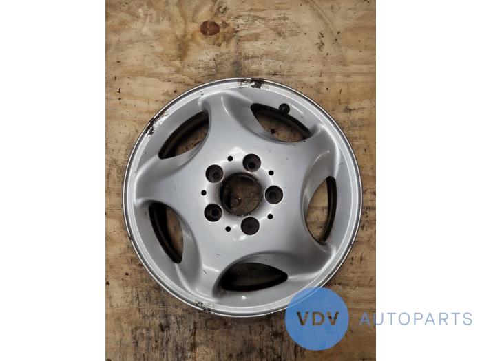 Wheel Mercedes Vaneo