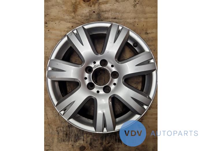 Obrecz Mercedes C-Klasse