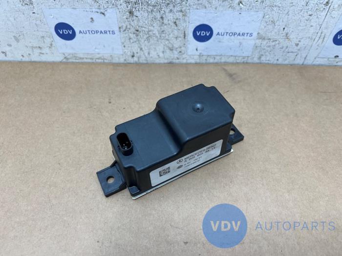 Voltage regulator Mercedes C-Klasse
