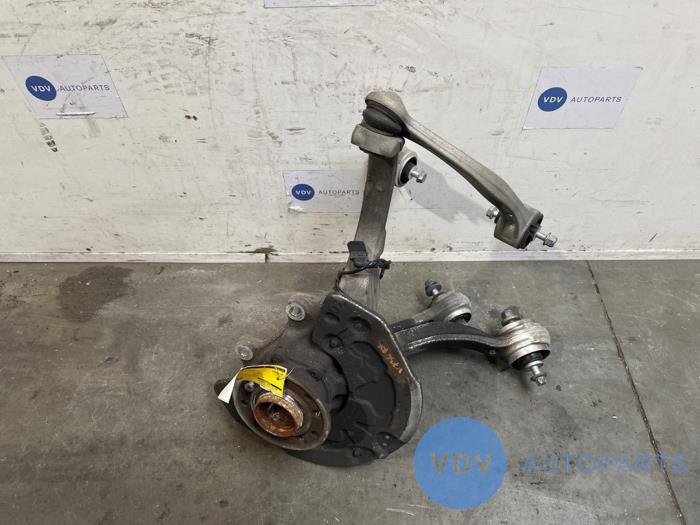 Knuckle, front right Mercedes E-Klasse