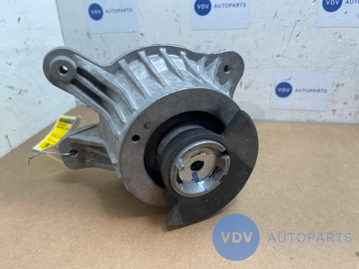 Engine mount Mercedes E-Klasse