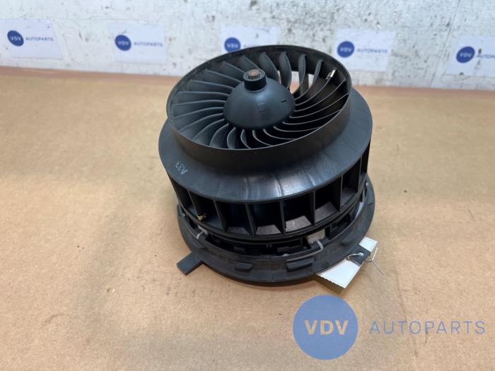 Heating and ventilation fan motor Mercedes E-Klasse