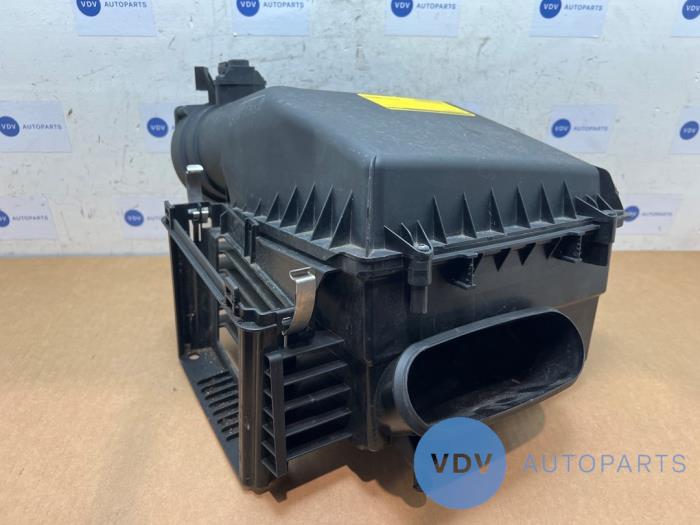 Obudowa filtra powietrza Mercedes CLA