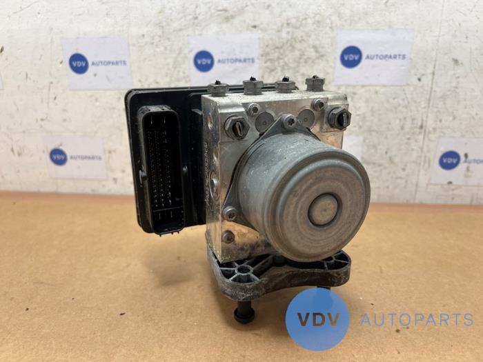 ABS pump Mercedes C-Klasse
