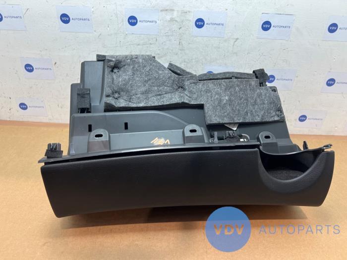 Boîte à gants Mercedes C-Klasse