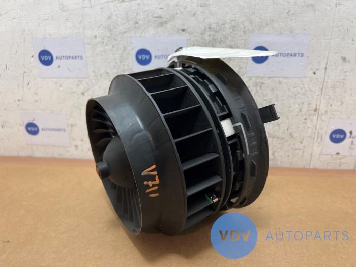 Moteur de ventilation chauffage Mercedes C-Klasse