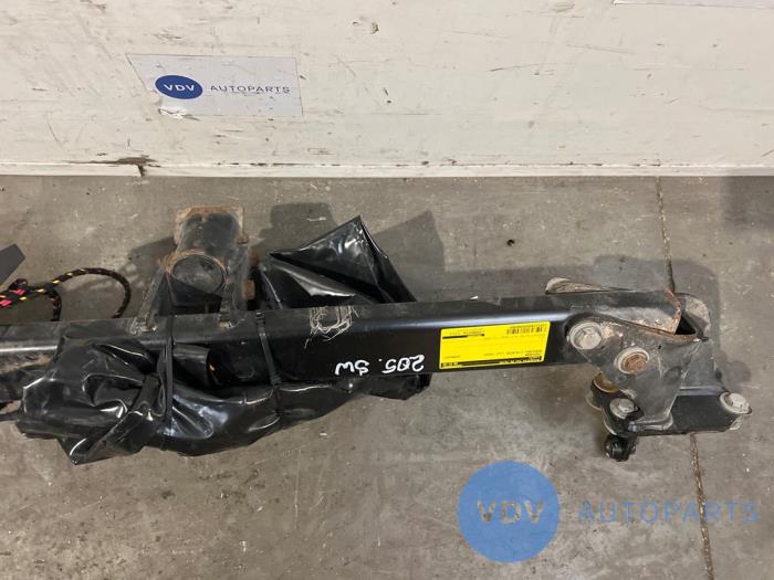 Hak holowniczy Mercedes C-Klasse