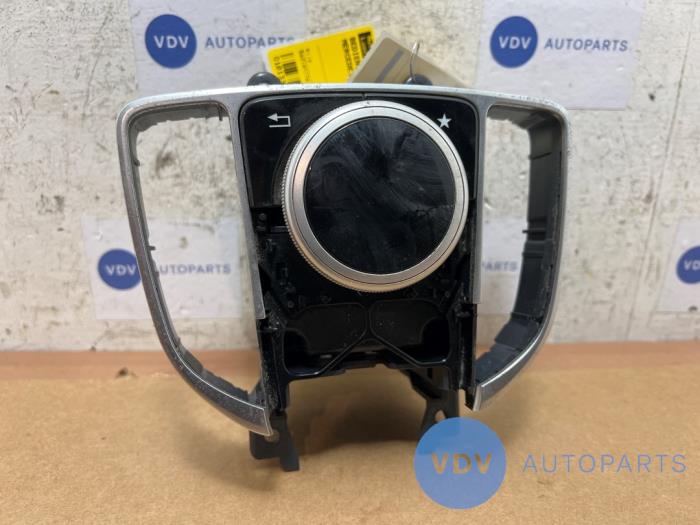 Bedienung BordSteuergerät Mercedes C-Klasse