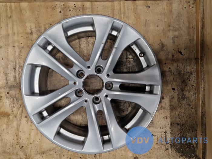 Obrecz Mercedes C-Klasse