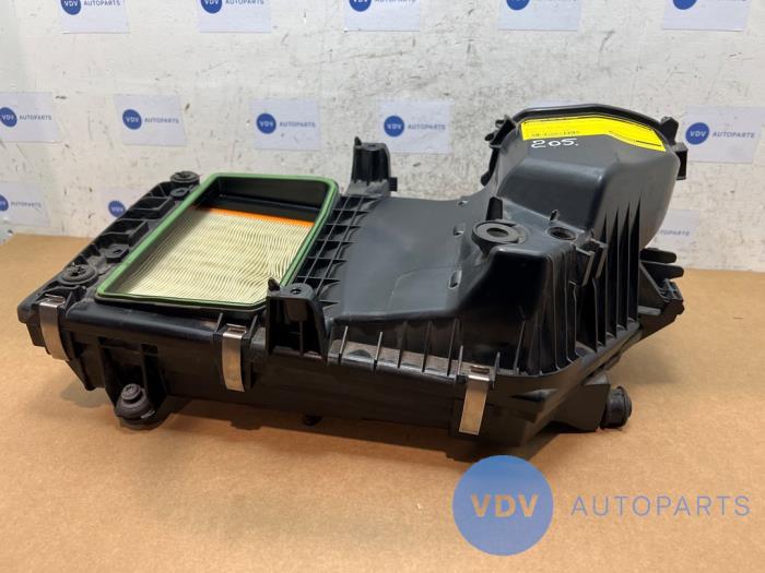 Obudowa filtra powietrza Mercedes C-Klasse