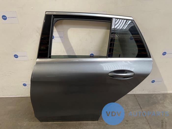Rear door 4-door, left Mercedes C-Klasse