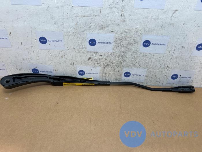 Bras essuie-glace avant Mercedes C-Klasse