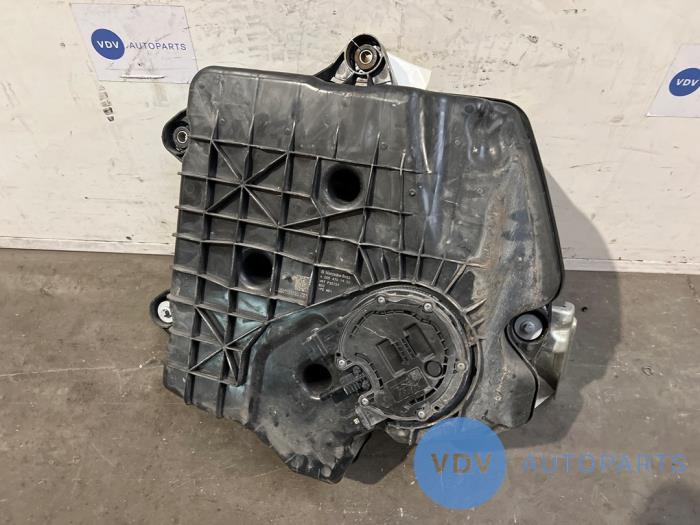 Zbiornik AdBlue Mercedes C-Klasse