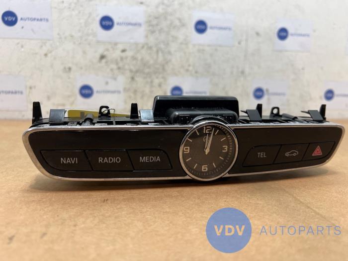 Commande ordinateur de bord Mercedes E-Klasse