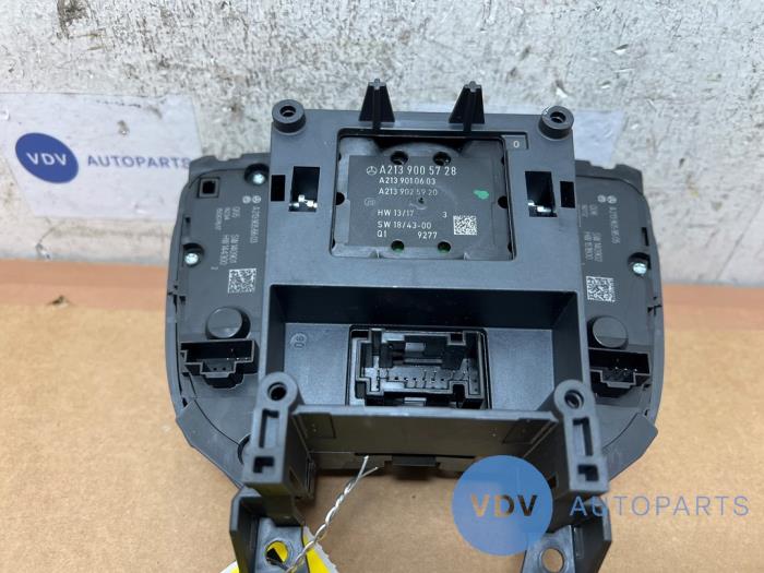 Commande ordinateur de bord Mercedes V-Klasse