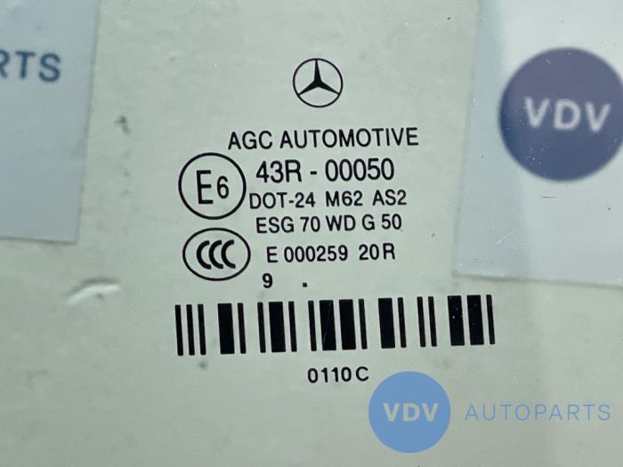 Vitre portière 2portes gauche Mercedes E-Klasse