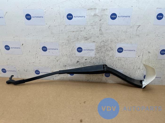 Front wiper arm Mercedes E-Klasse
