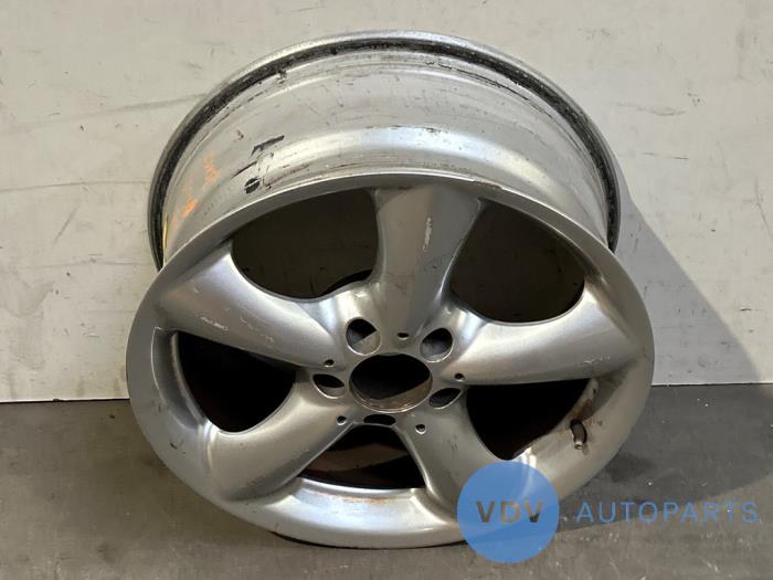 Llanta Mercedes CLK