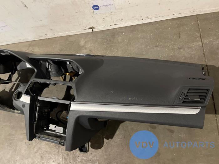 Dashboard Mercedes E-Klasse