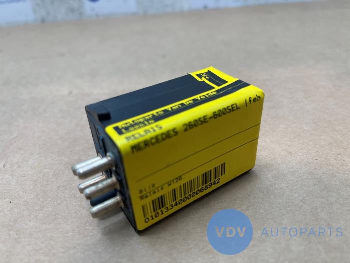 Relay Mercedes 260SE-600SEL