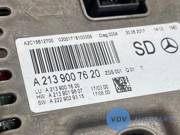 Affichage navigation Mercedes E-Klasse