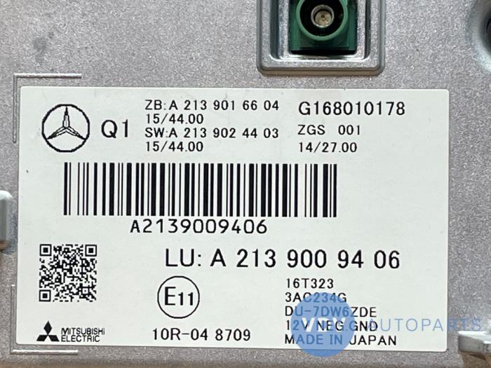 Affichage navigation Mercedes E-Klasse