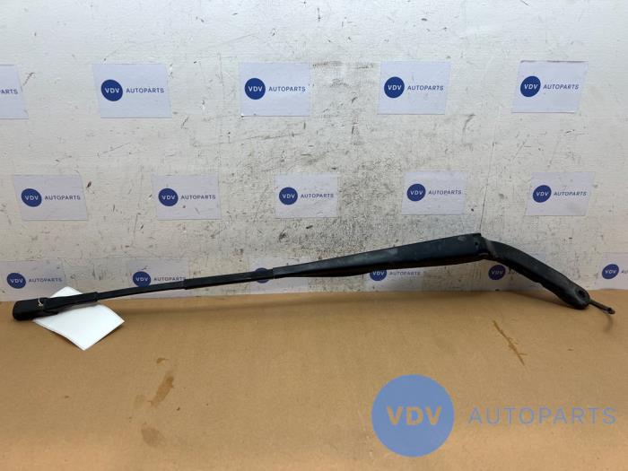 Scheibenwischerarm vorne Mercedes Sprinter